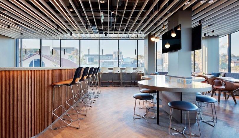 Book Holiday Inn Express Sydney Airport